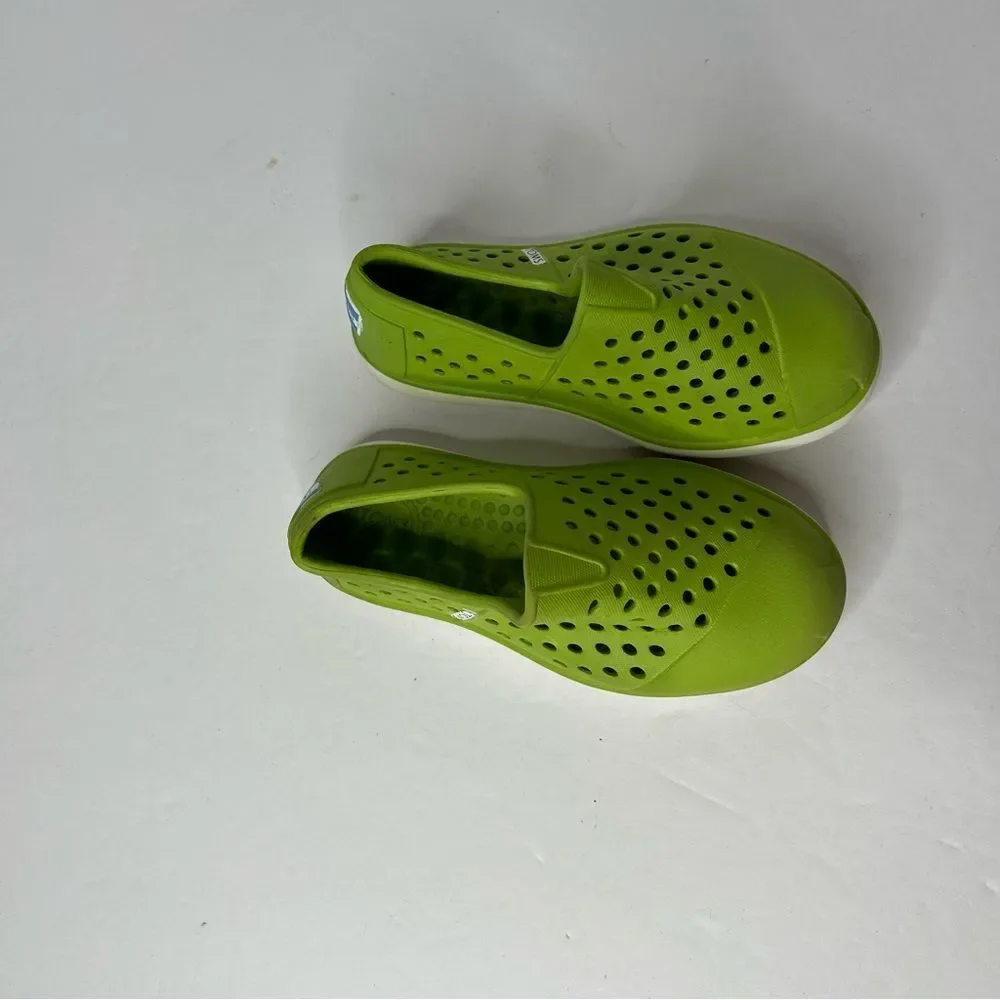 Tom’s Kids Green Slip-On Shoes 8